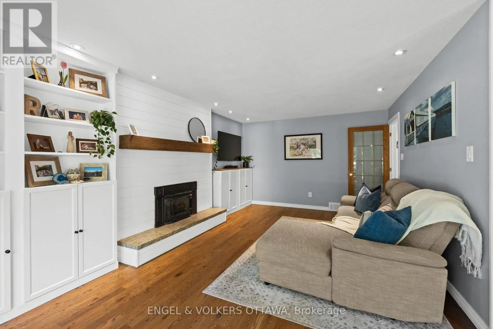 109 INNISKILLIN DRIVE