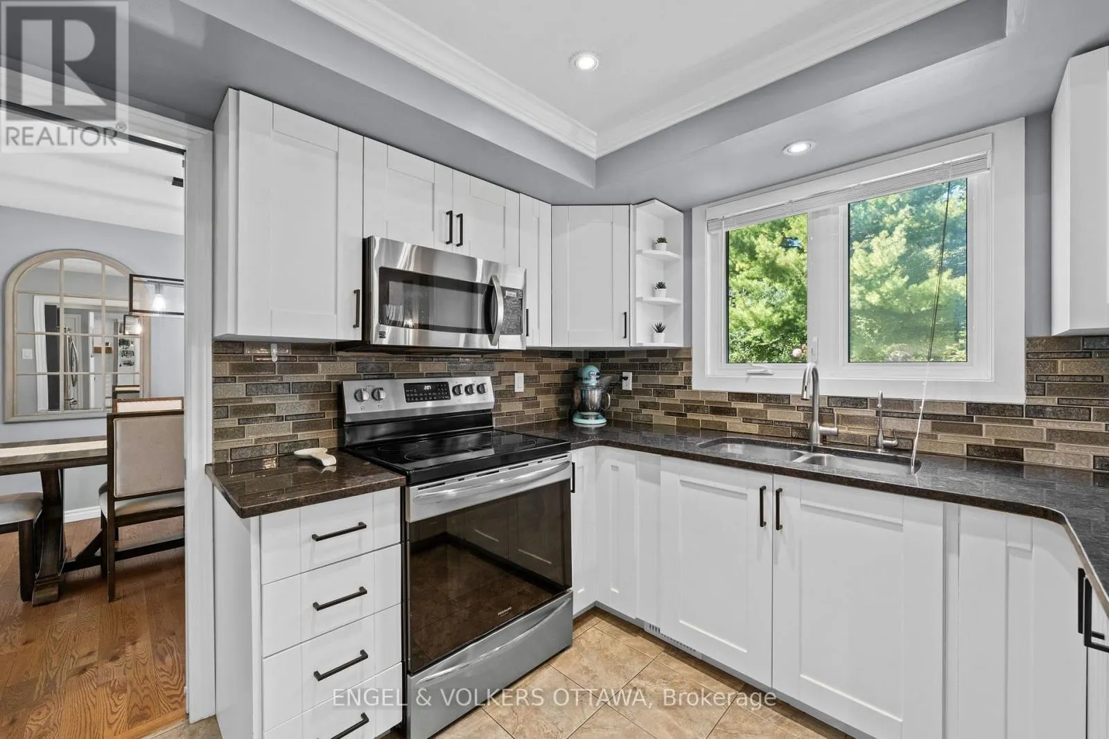 109 INNISKILLIN DRIVE