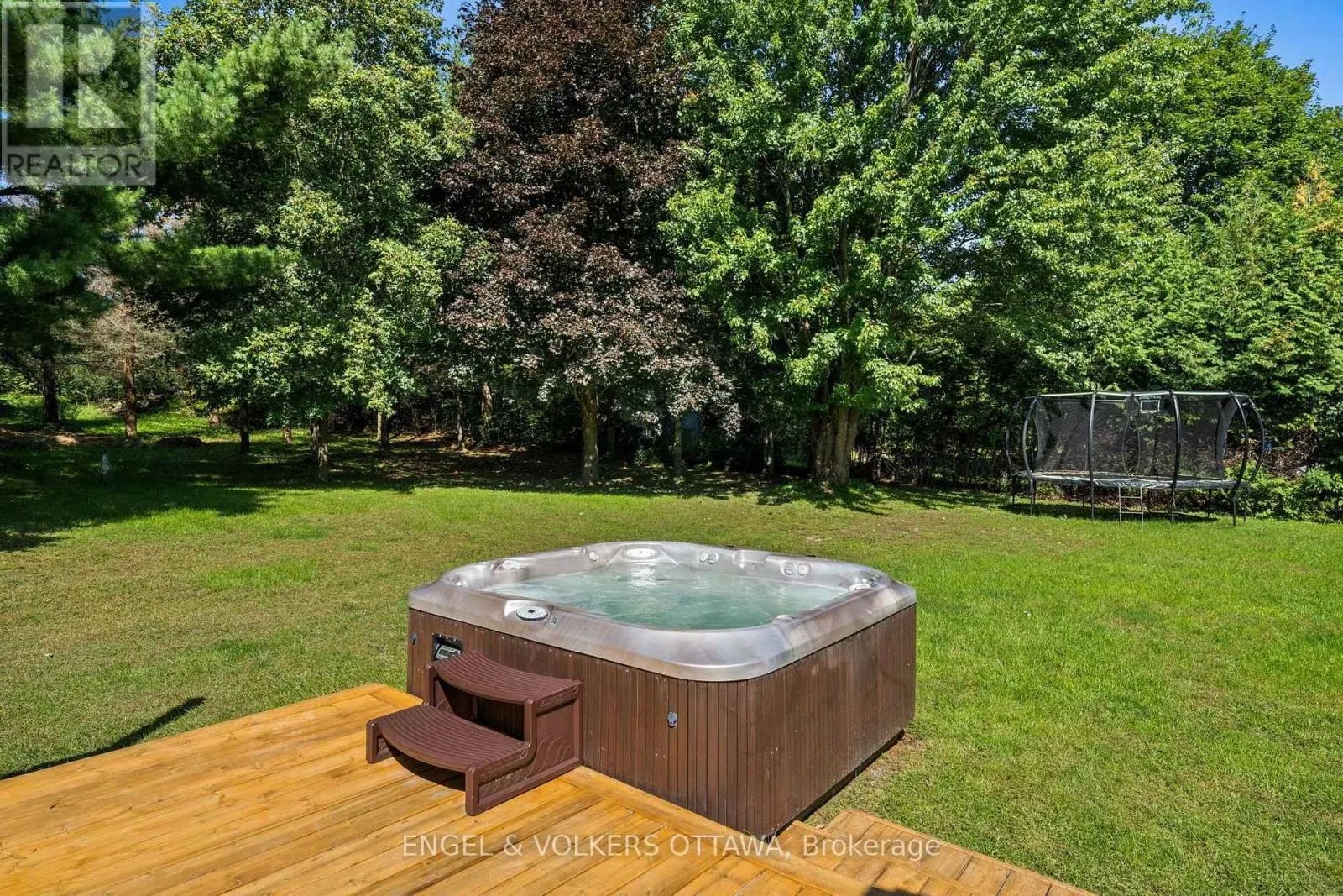 109 INNISKILLIN DRIVE