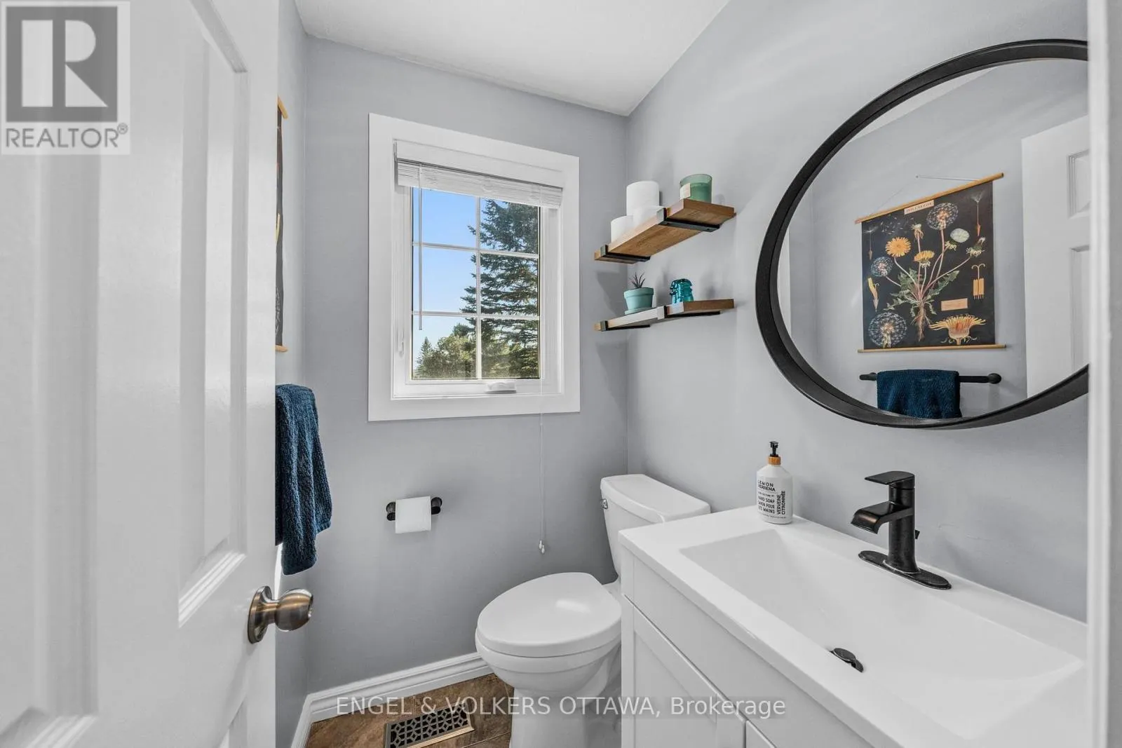 109 INNISKILLIN DRIVE