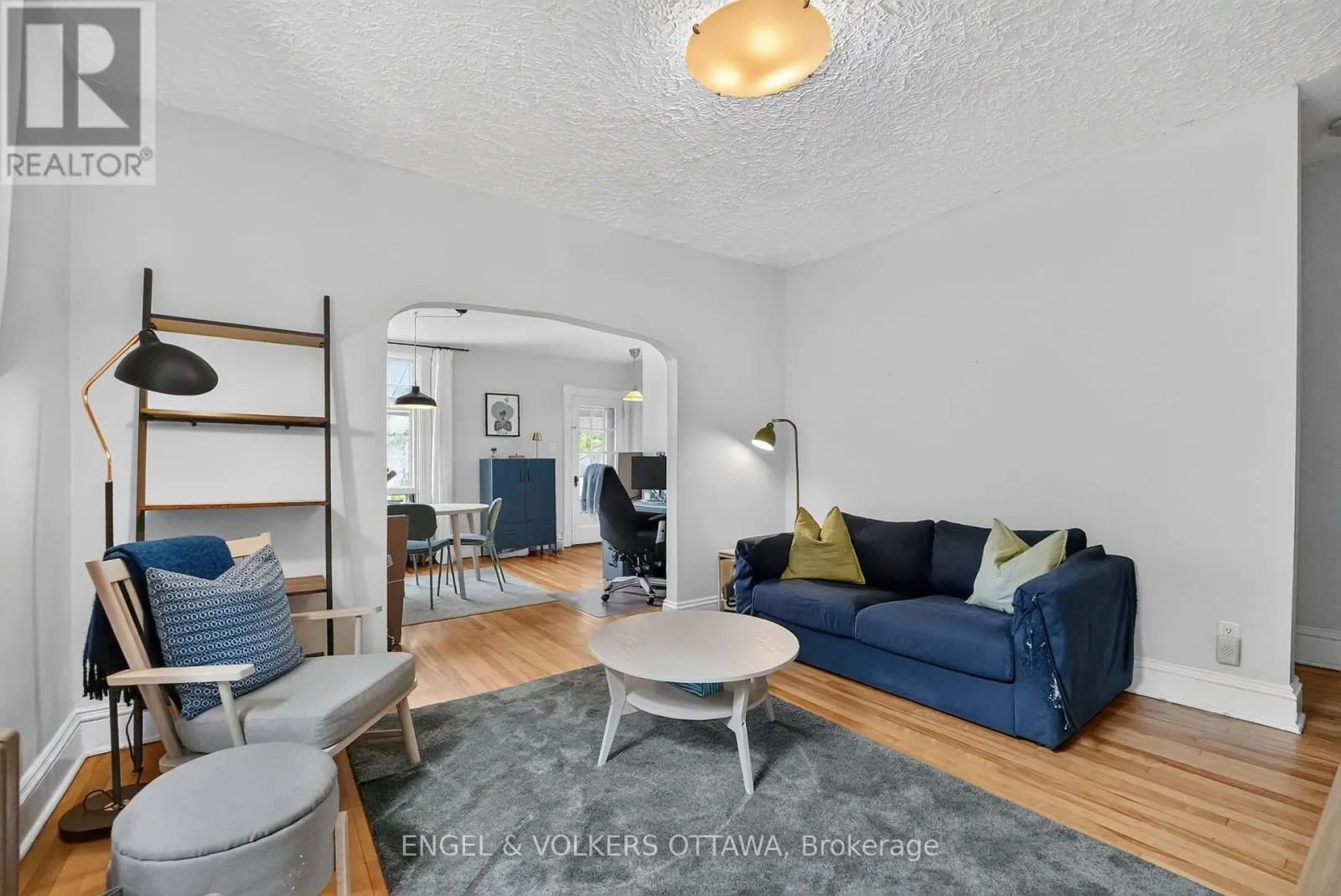 128 SECOND AVENUE