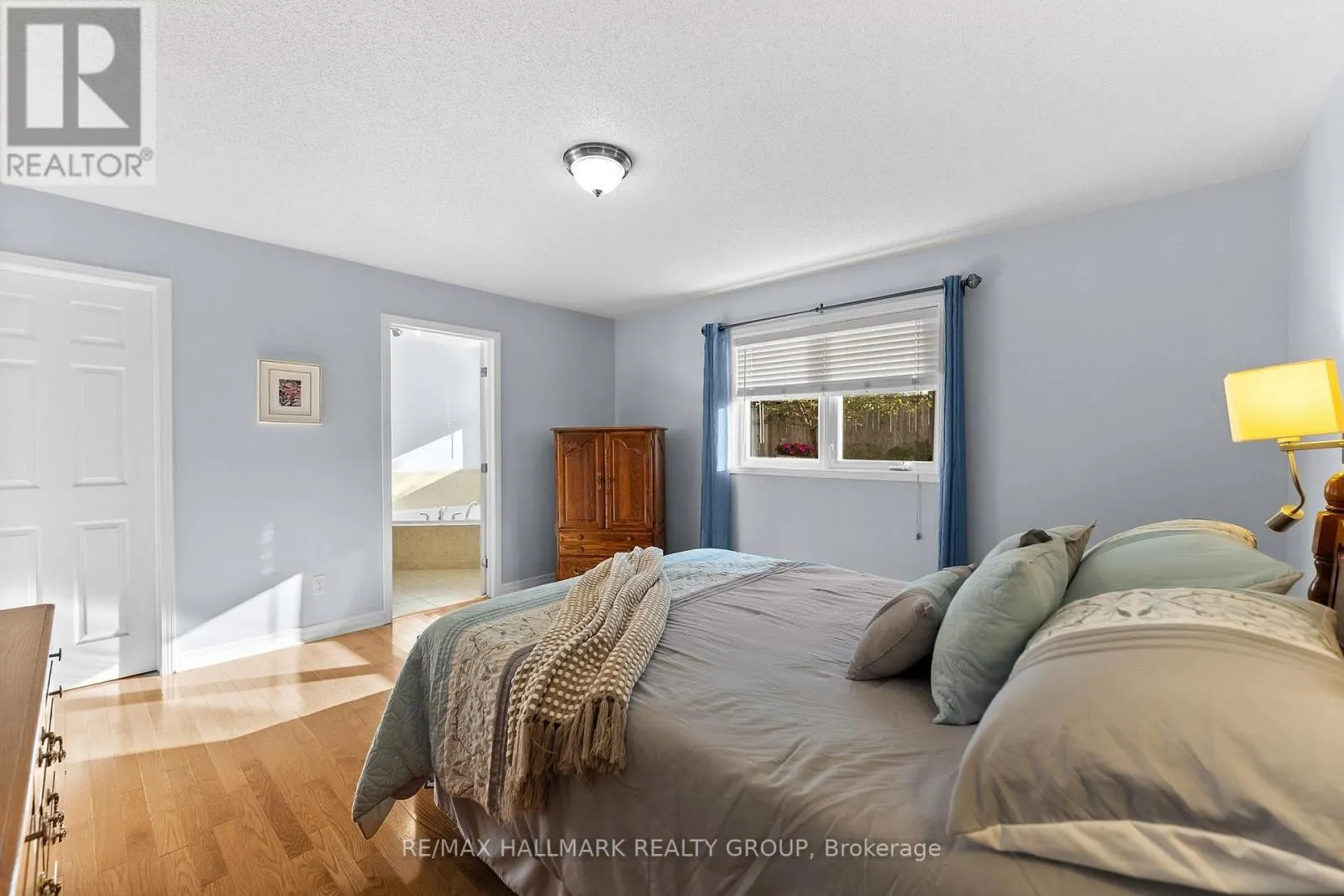 95 LLOYDALEX CRESCENT