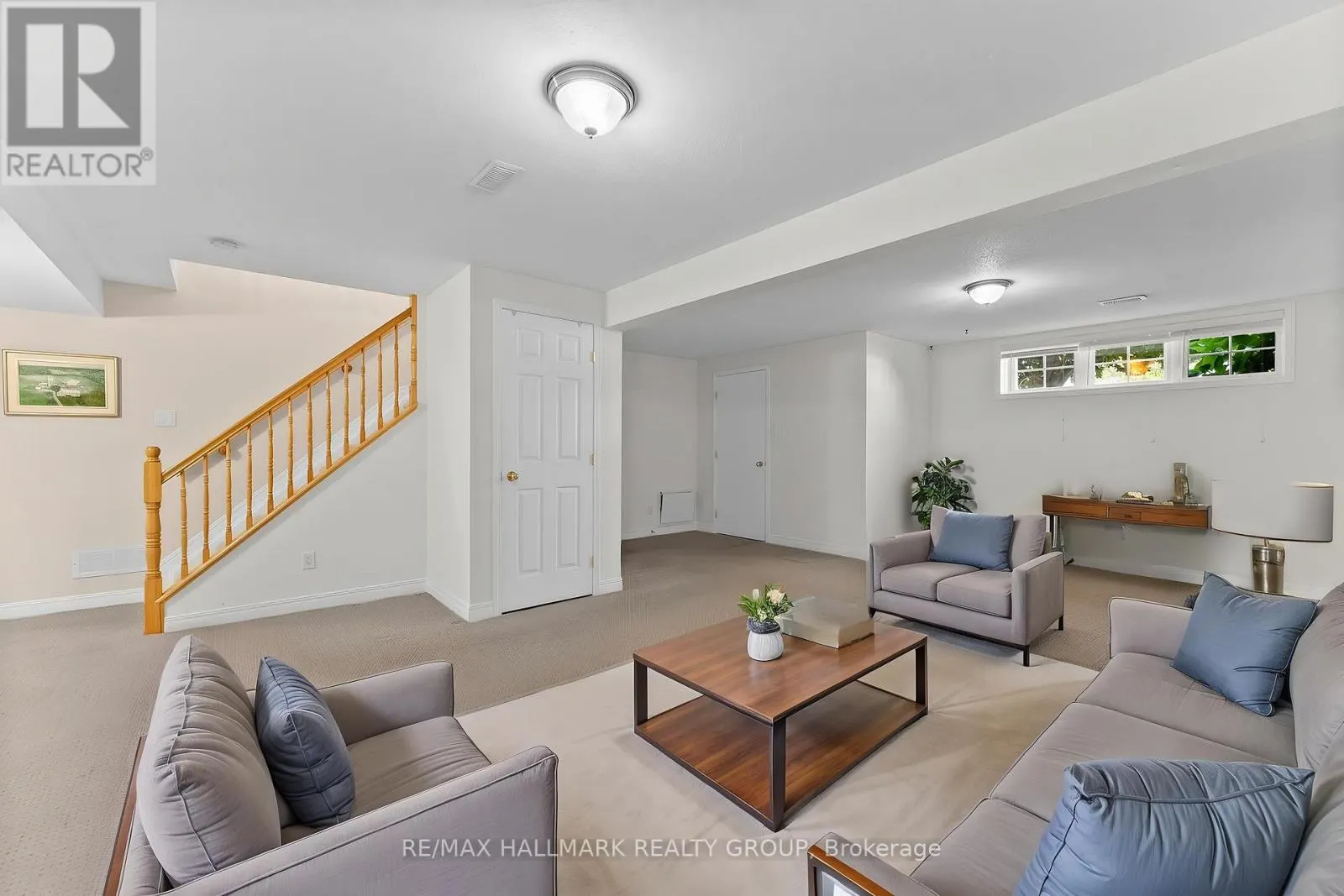 95 LLOYDALEX CRESCENT