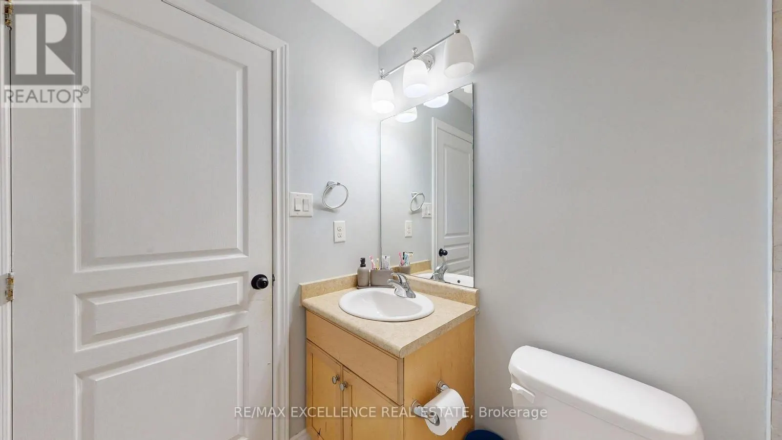 4875 ADAM COURT