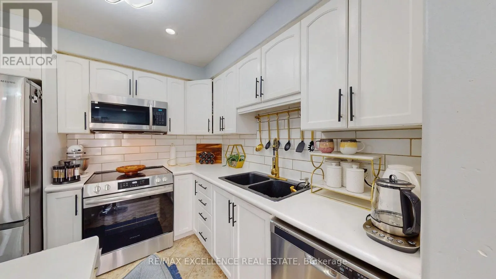 4875 ADAM COURT