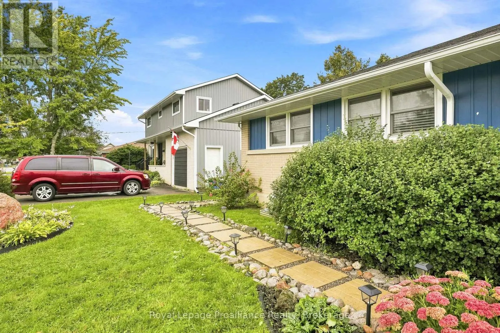 B - 5 JANE STREET #B