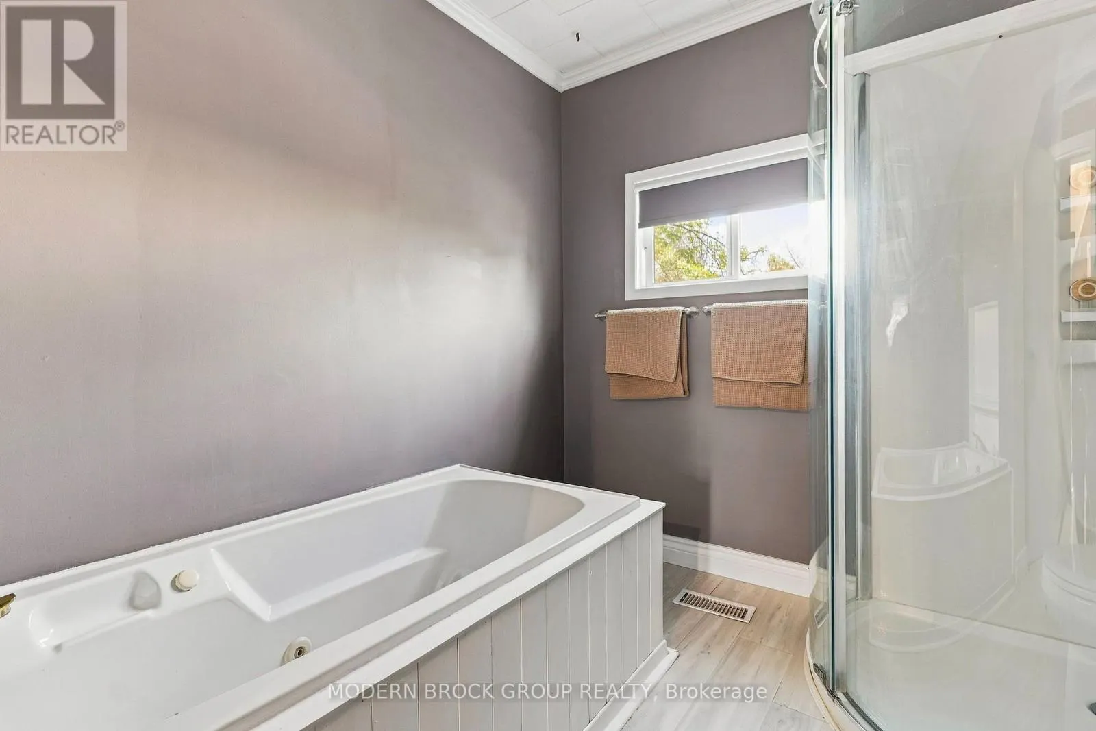 59 SCHOFIELD AVENUE
