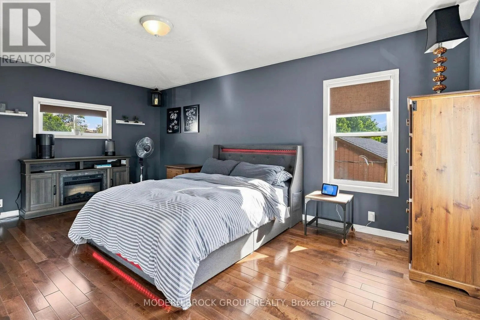 59 SCHOFIELD AVENUE