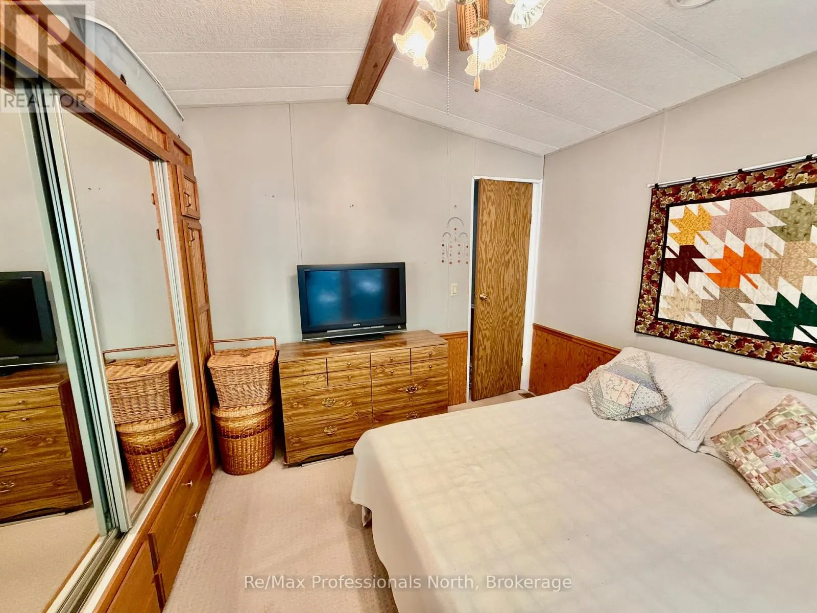 2 - 1007 RACOON ROAD #2