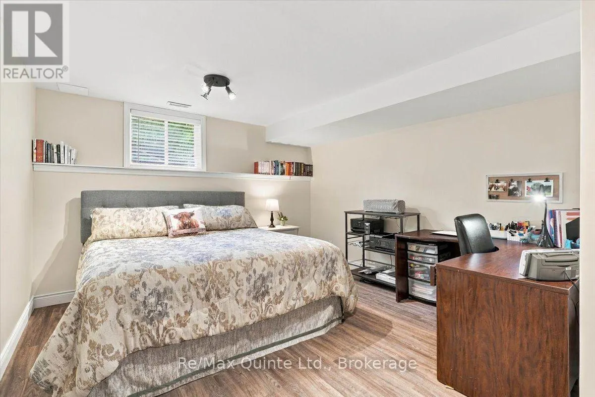 794 ENGLISH SETTLEMENT ROAD