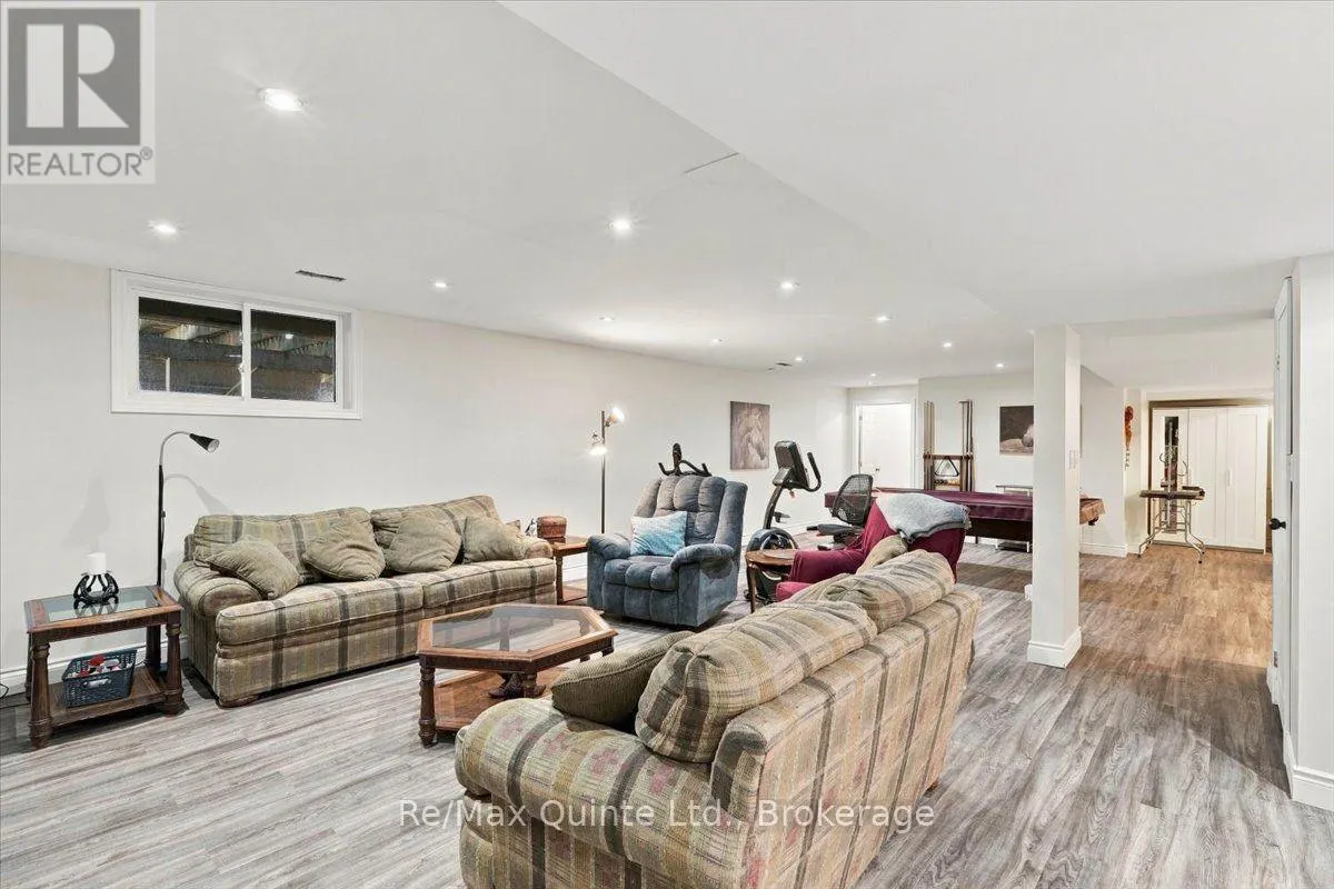 794 ENGLISH SETTLEMENT ROAD