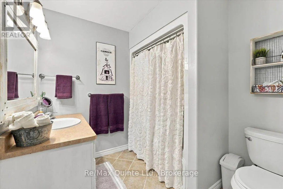 794 ENGLISH SETTLEMENT ROAD