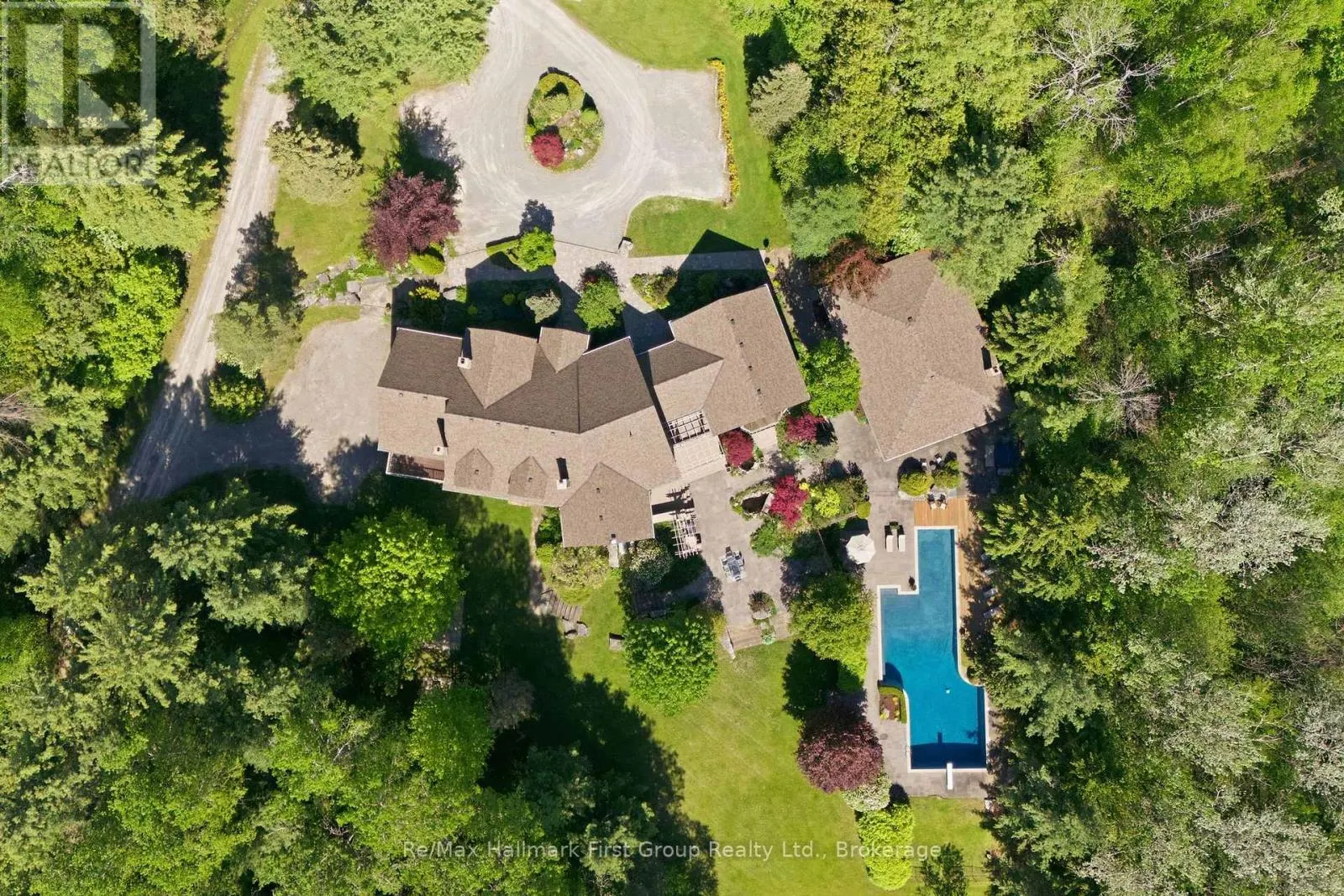 3121 THEATRE ROAD N