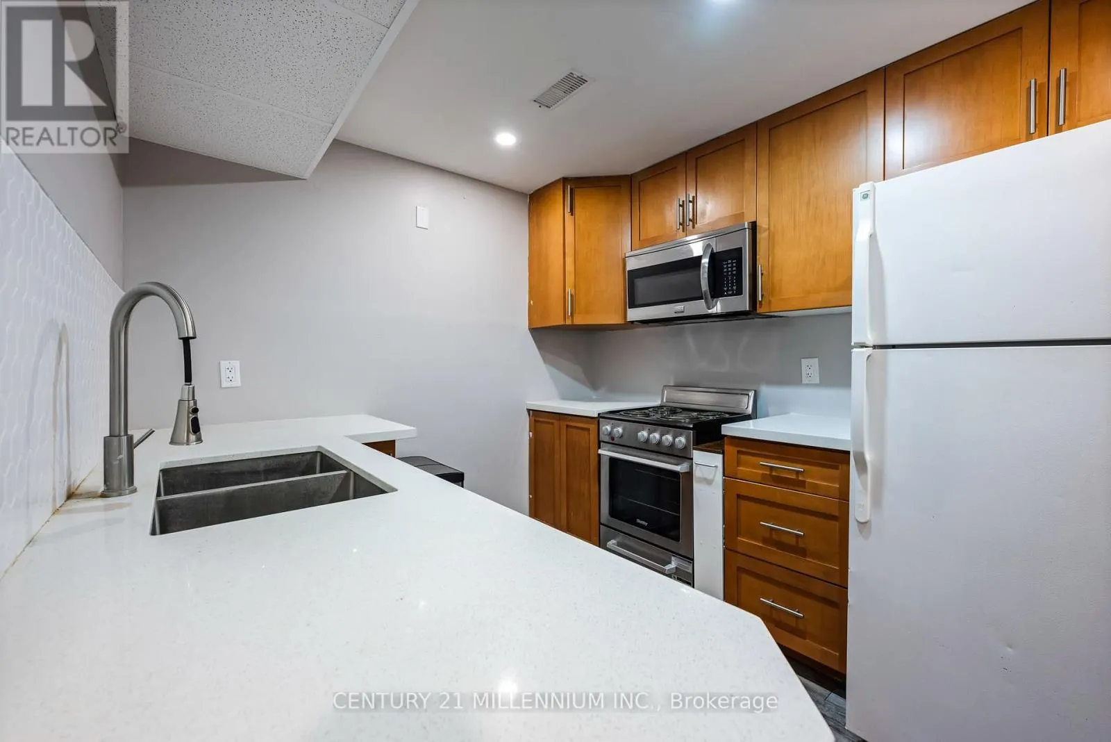 364 STONEHEIGHT PLACE