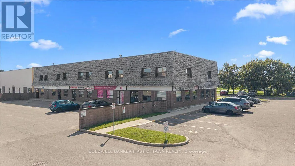 33 - 2000 THURSTON DRIVE