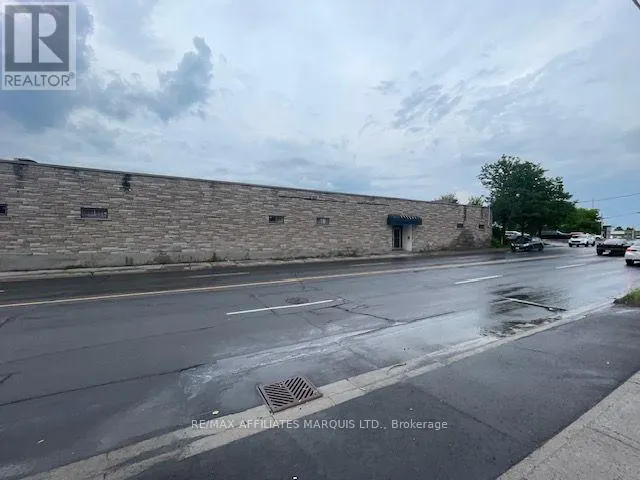 71 9TH STREET W