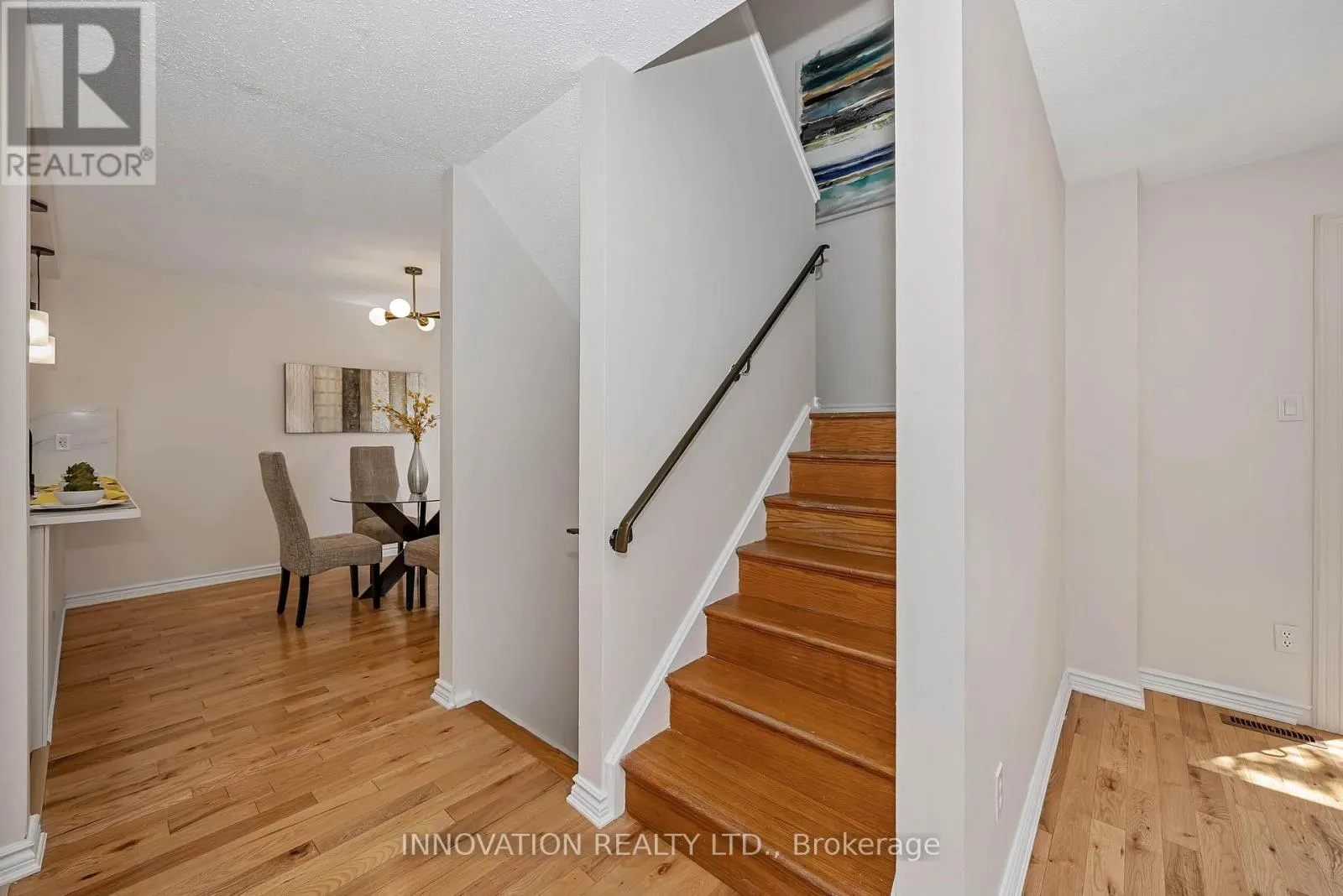 33 EXETER DRIVE