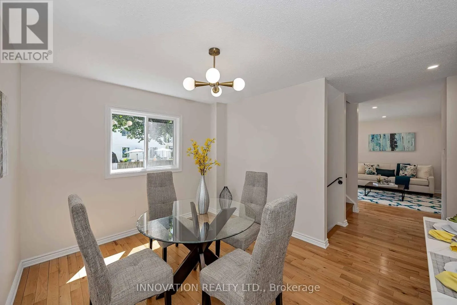 33 EXETER DRIVE