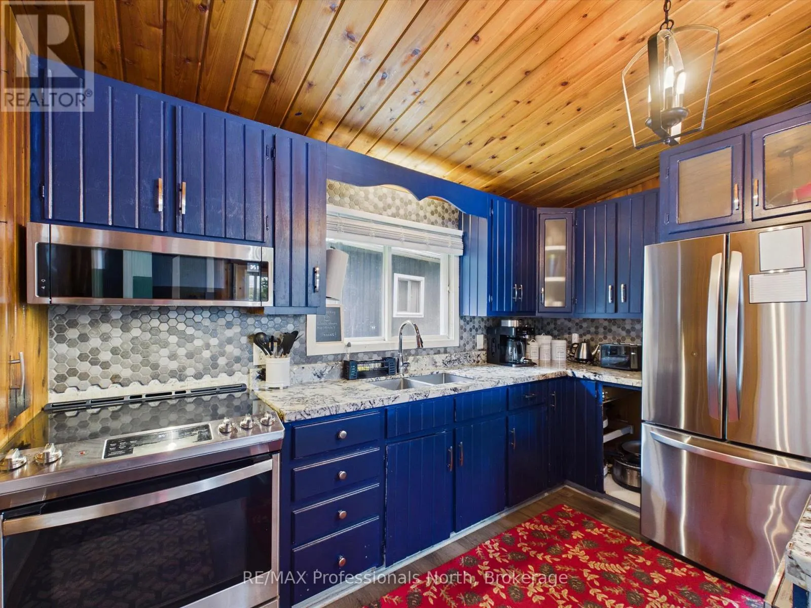 4 - 1202 SHEA ROAD #4