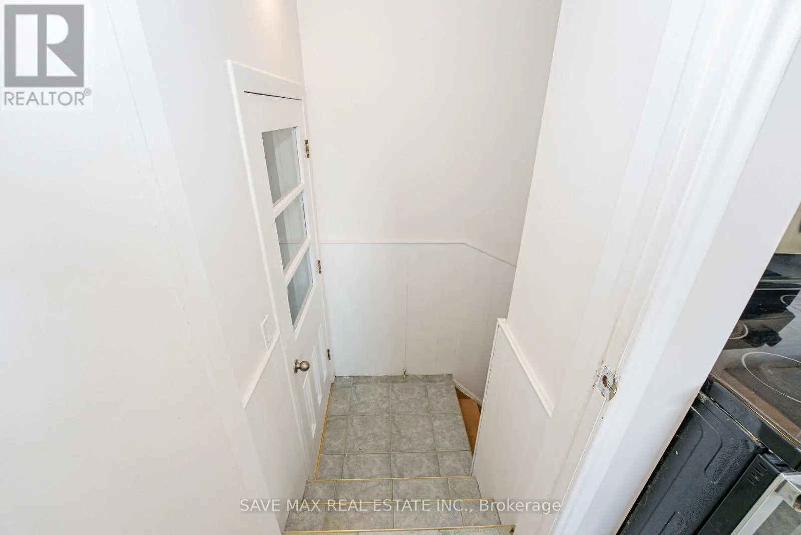 4443 DORCHESTER ROAD
