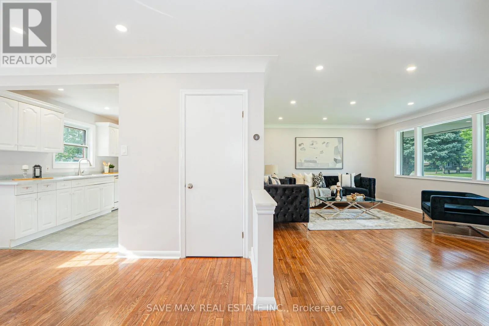 4443 DORCHESTER ROAD