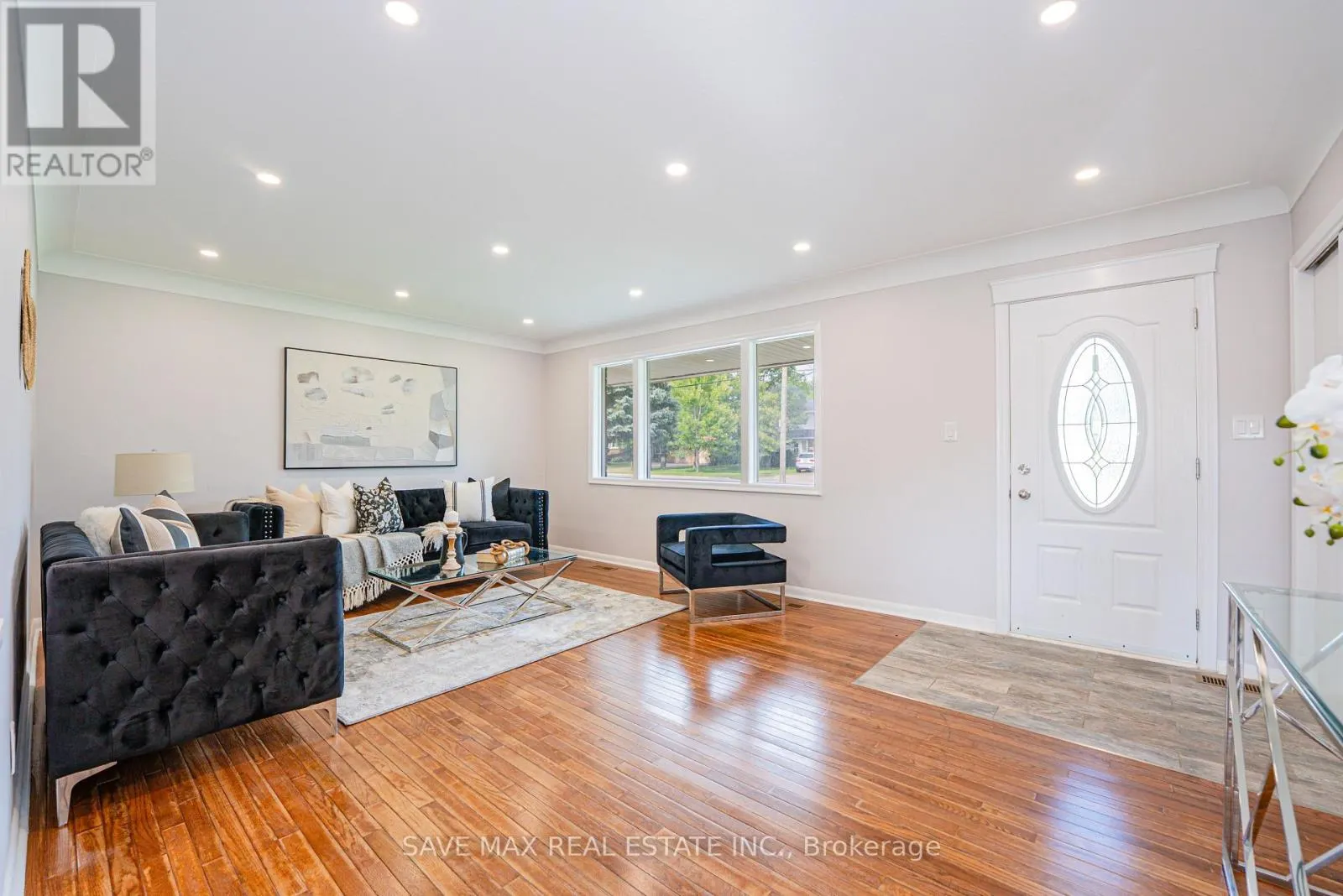 4443 DORCHESTER ROAD