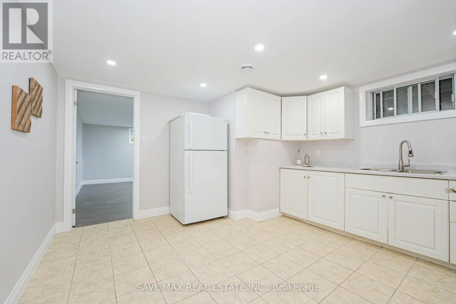 4443 DORCHESTER ROAD