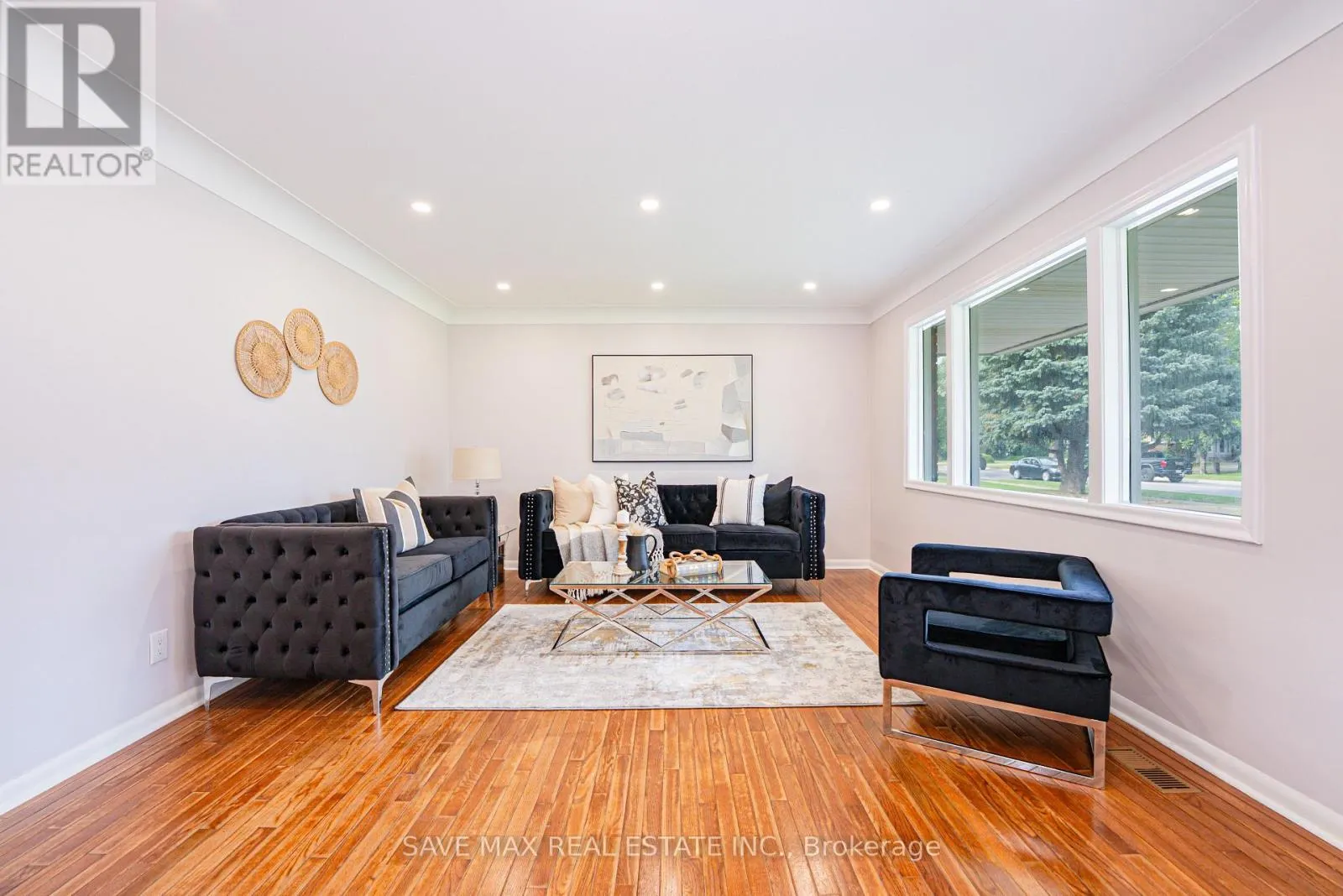 4443 DORCHESTER ROAD