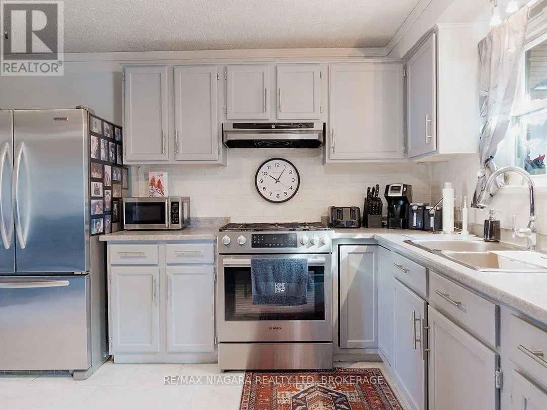 137 WELLINGTON STREET