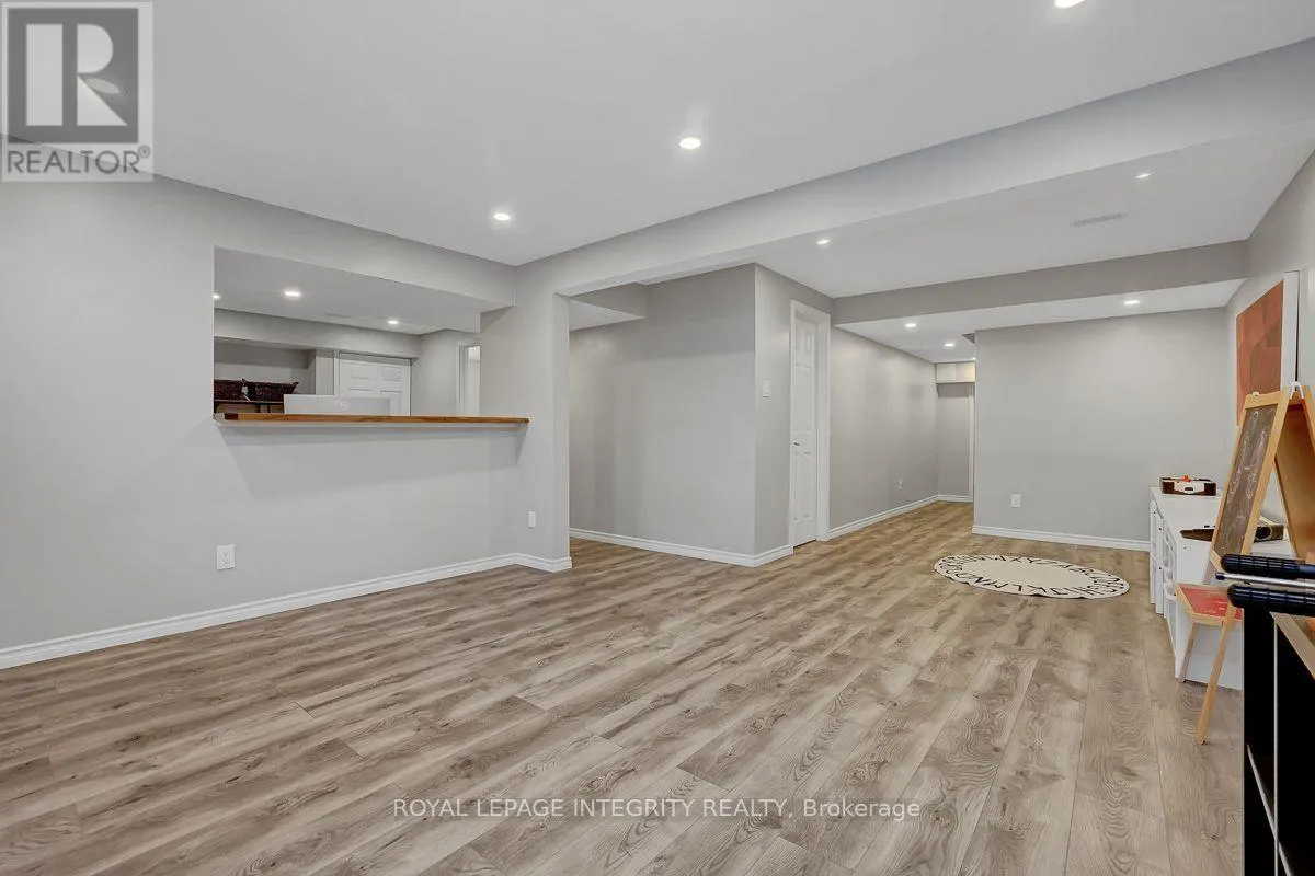 256 PONDEROSA STREET