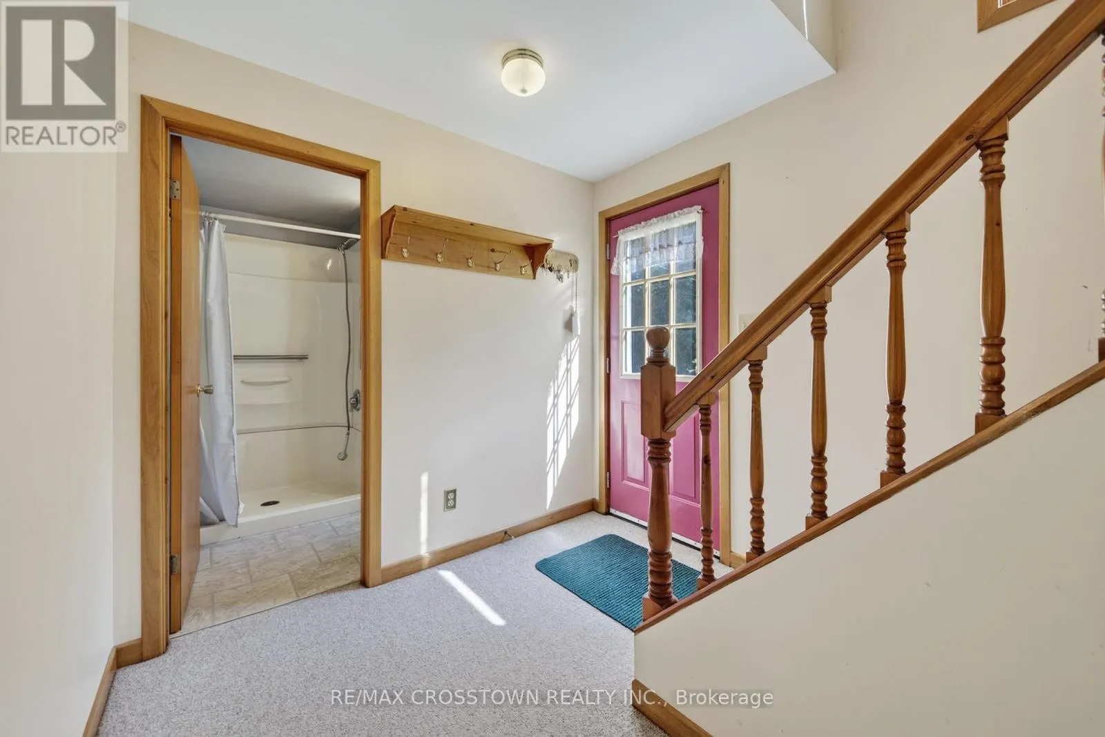1006 BEA DALE LANE