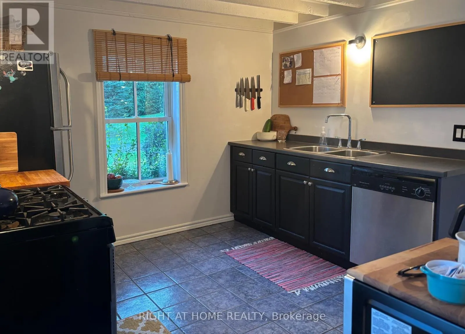393 CANBORO ROAD