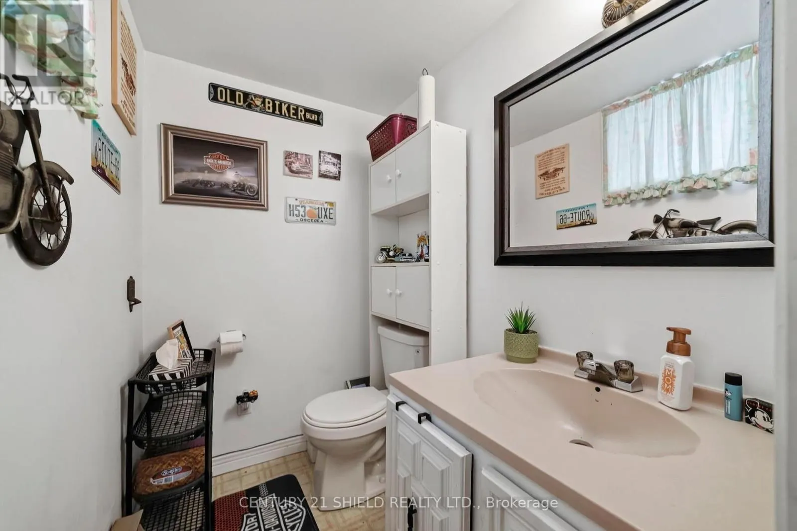 1007 2ND STREET E