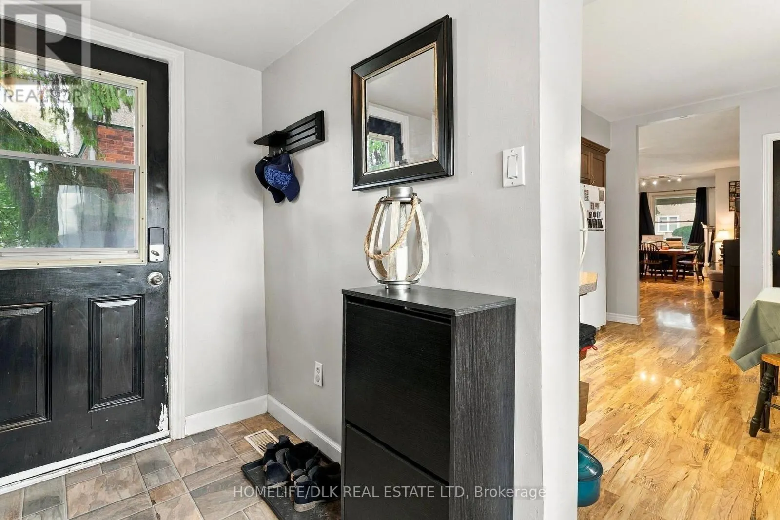 172 PEARL STREET W