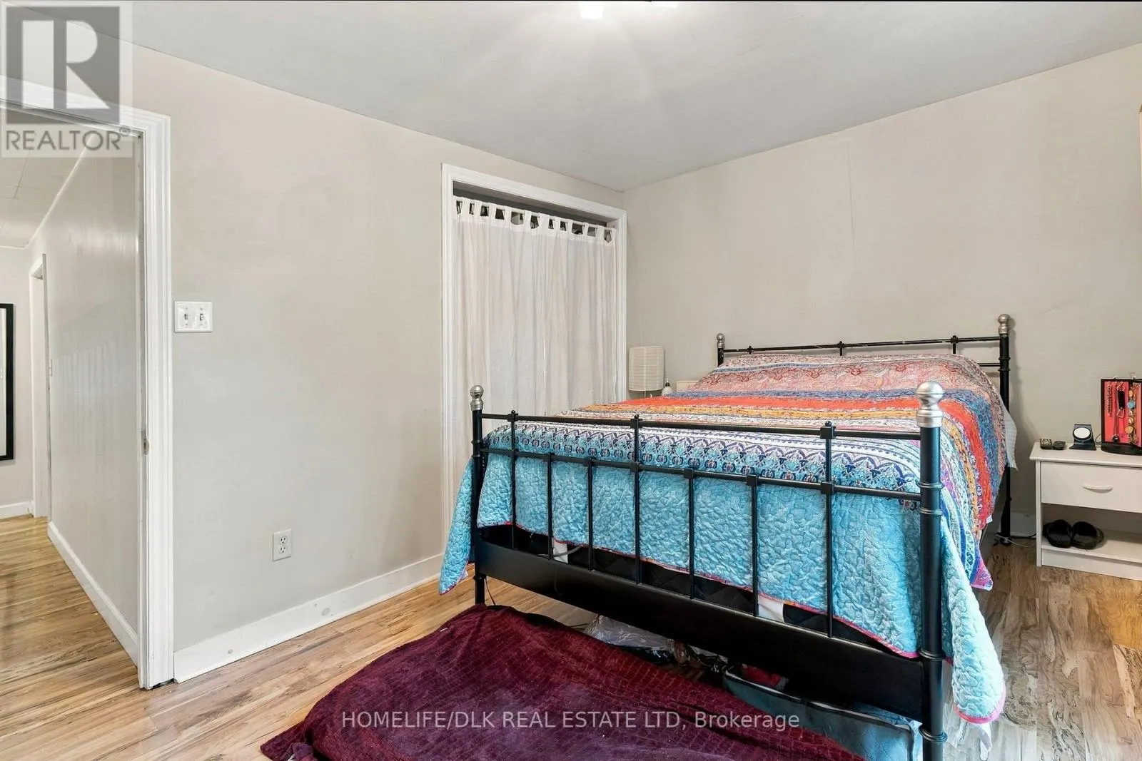 172 PEARL STREET W