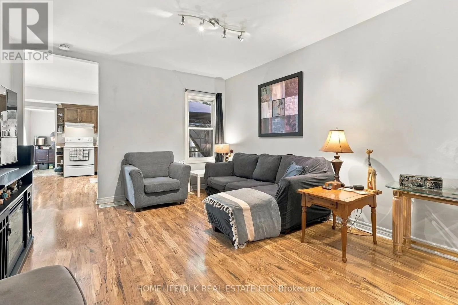 172 PEARL STREET W