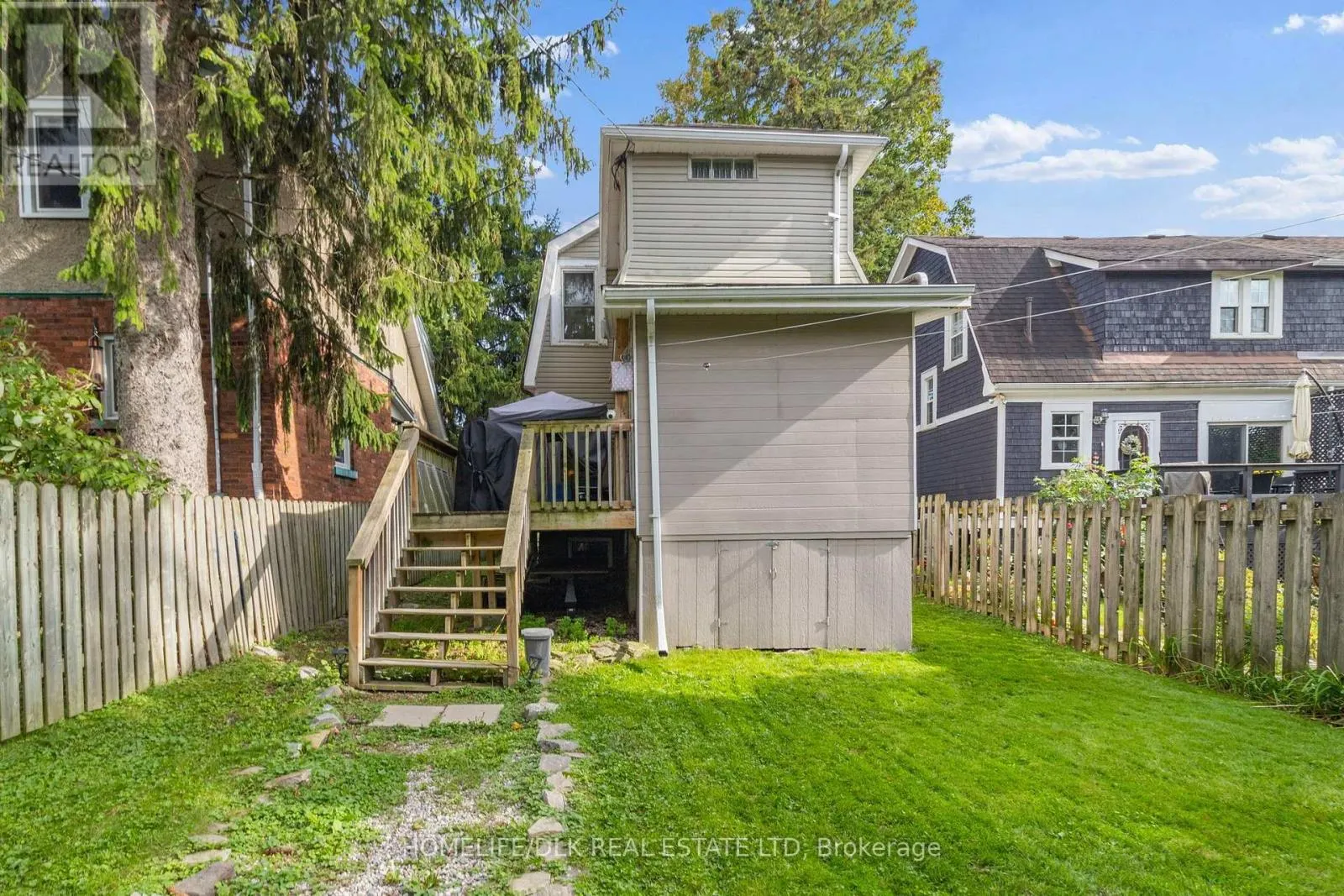 172 PEARL STREET W