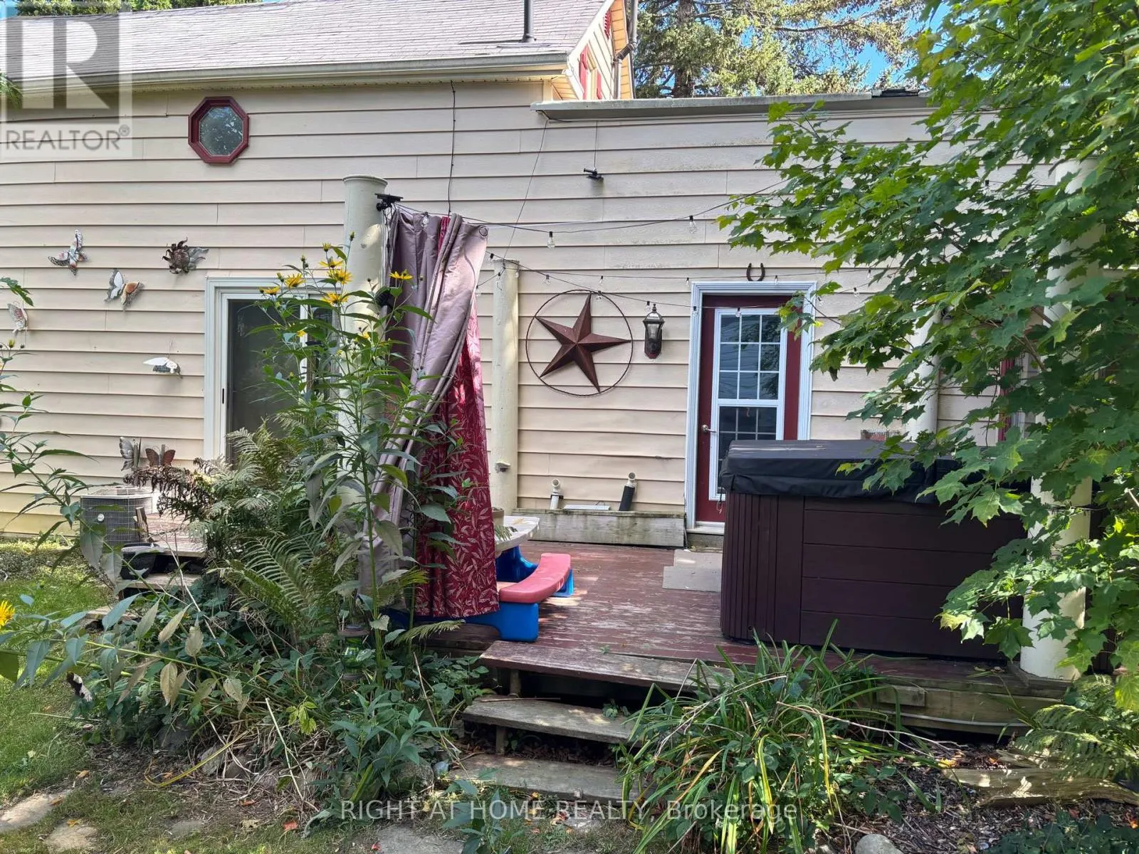 69 BERRY STREET