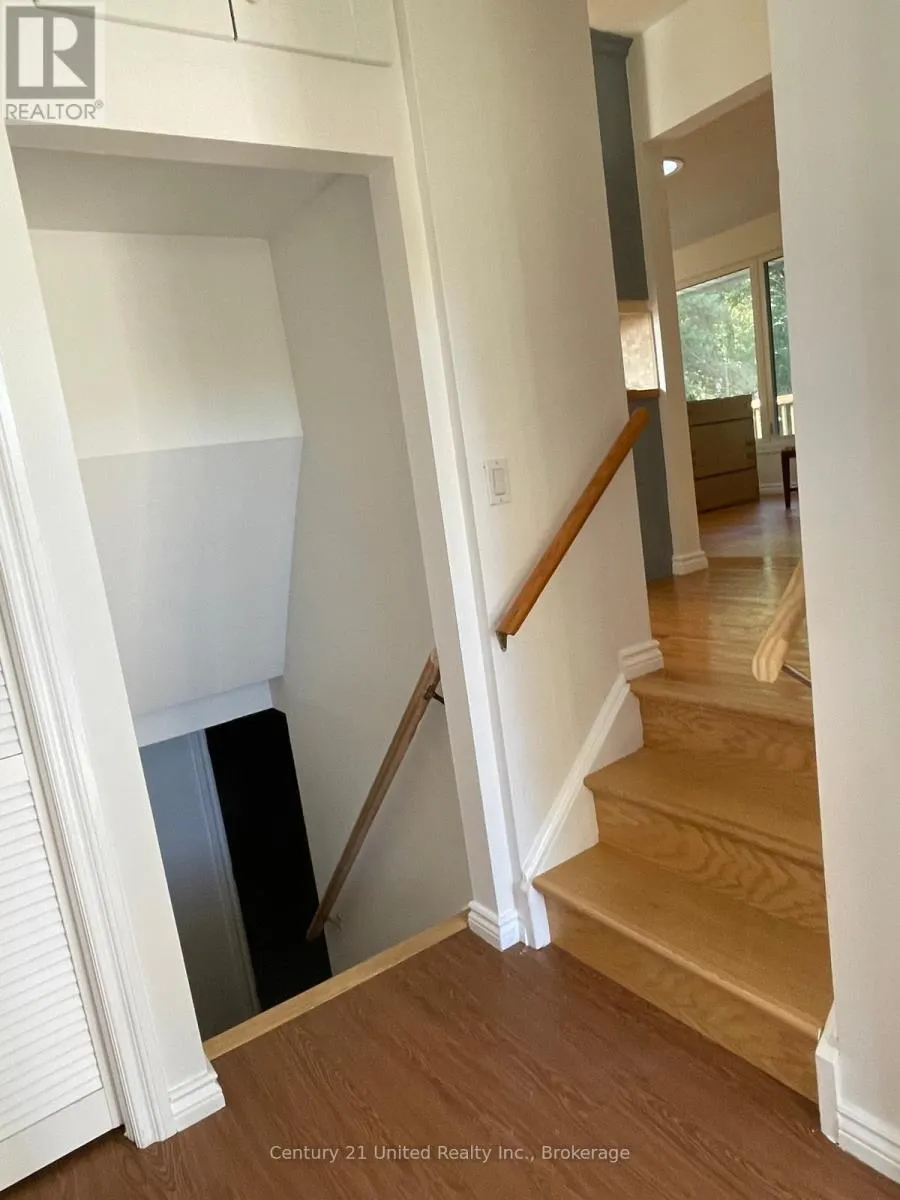 44 HAMILTON AVENUE