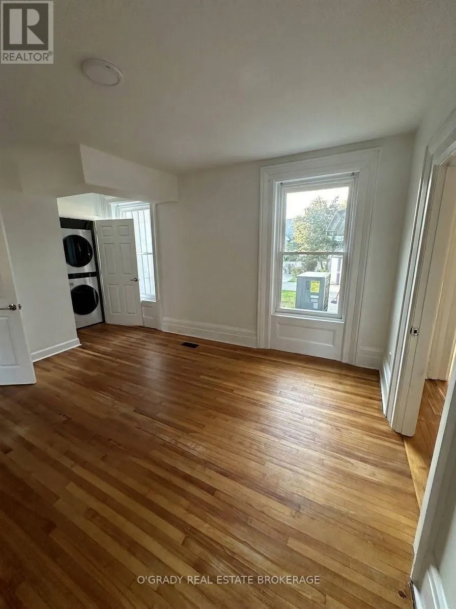 B - 30 JAMES STREET E