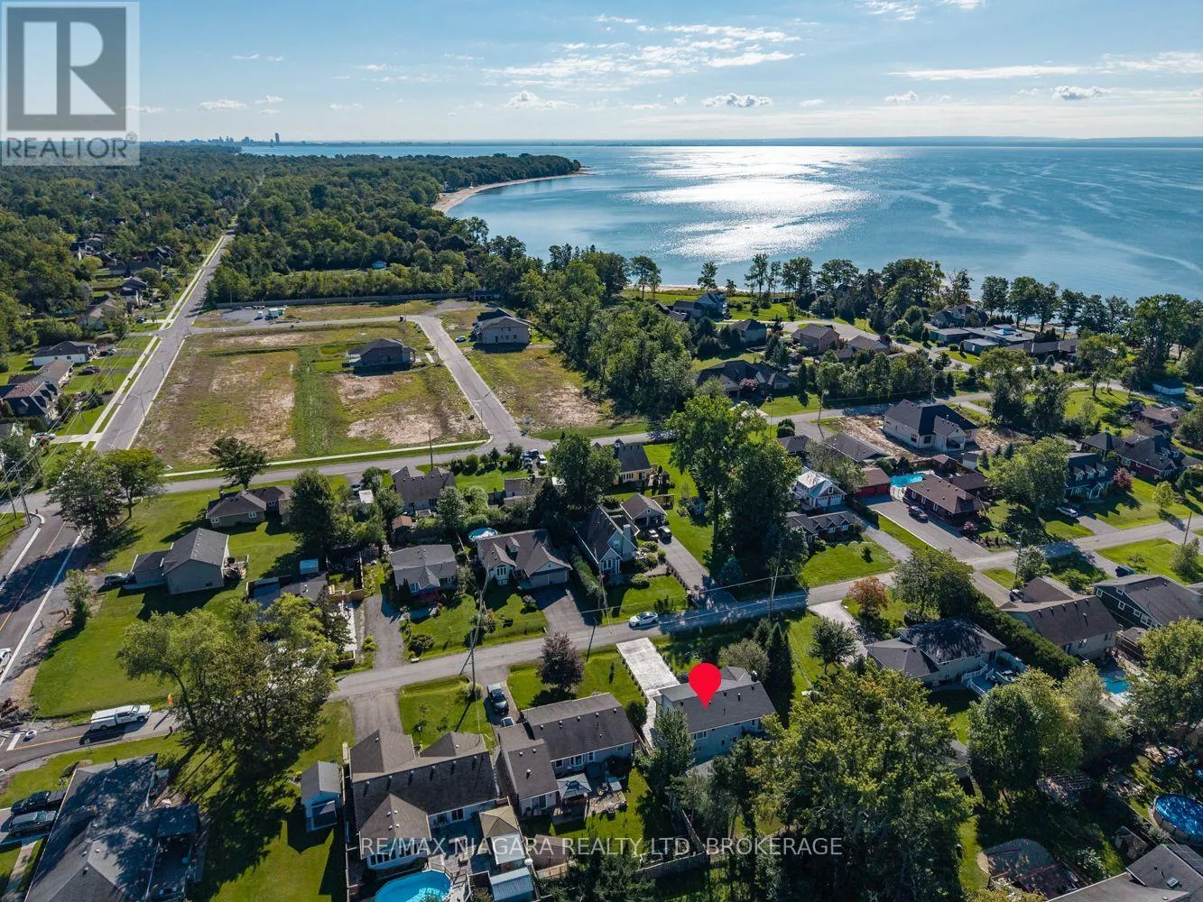 31 PLEASANT AVENUE S