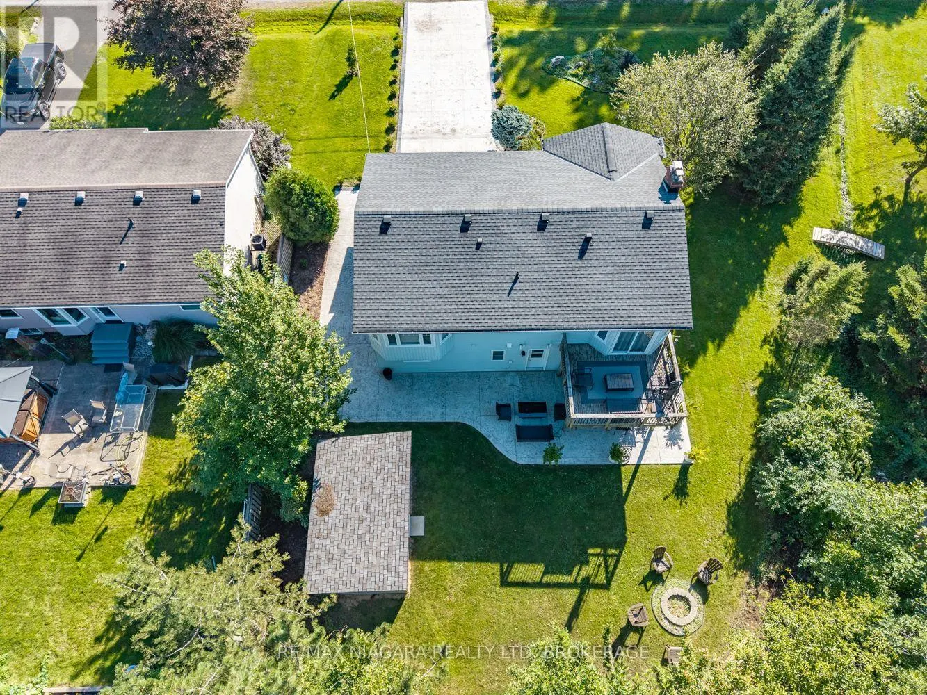 31 PLEASANT AVENUE S