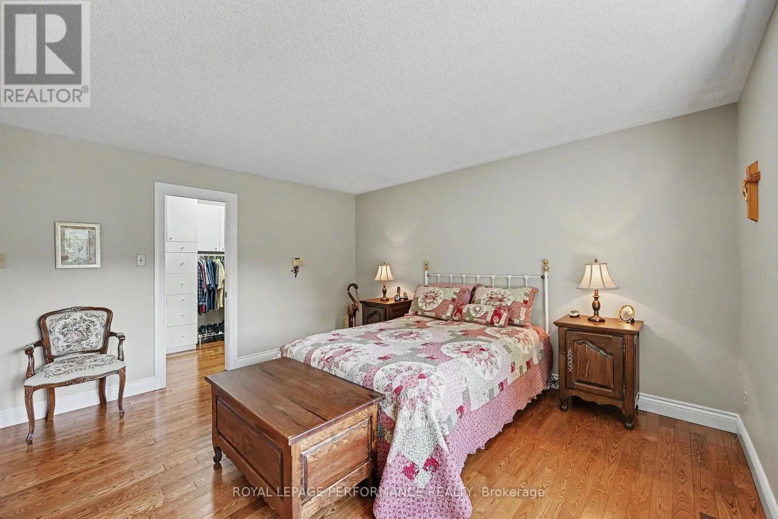 1401 HOLY CROSS BOULEVARD