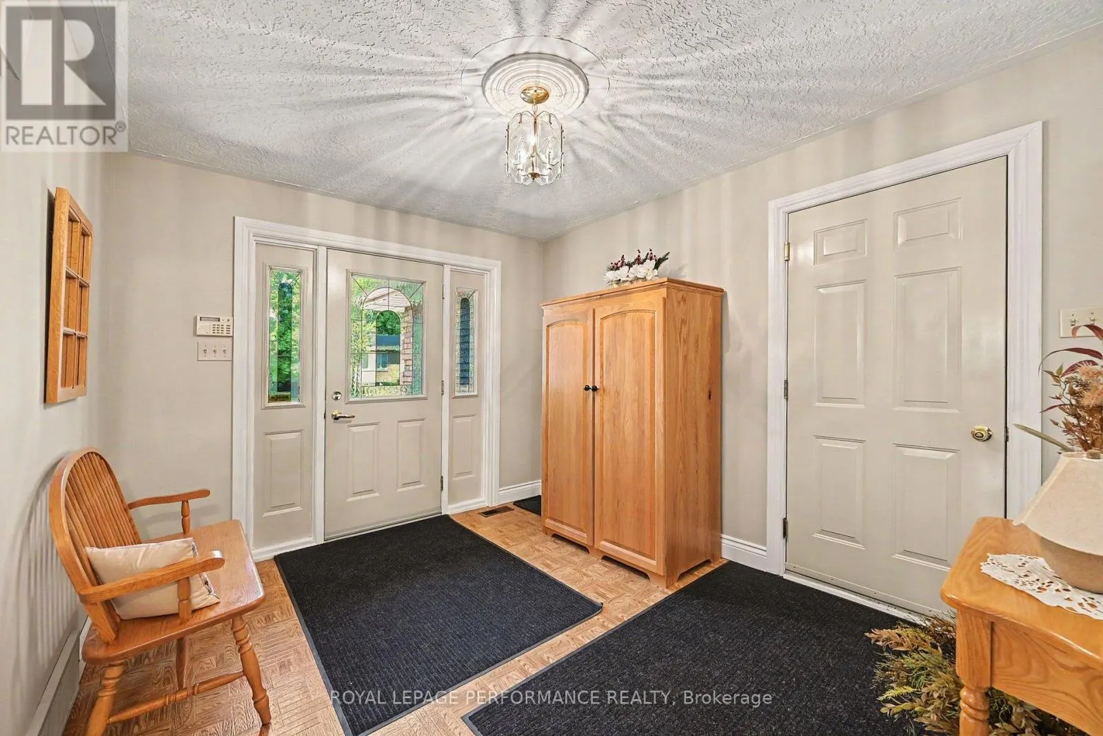 1401 HOLY CROSS BOULEVARD