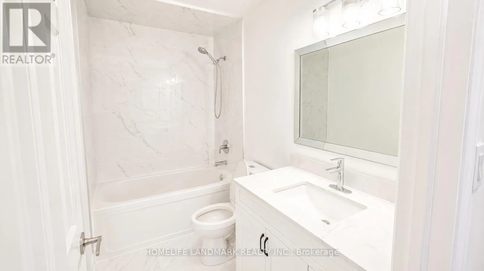 283 MACALISTER BOULEVARD