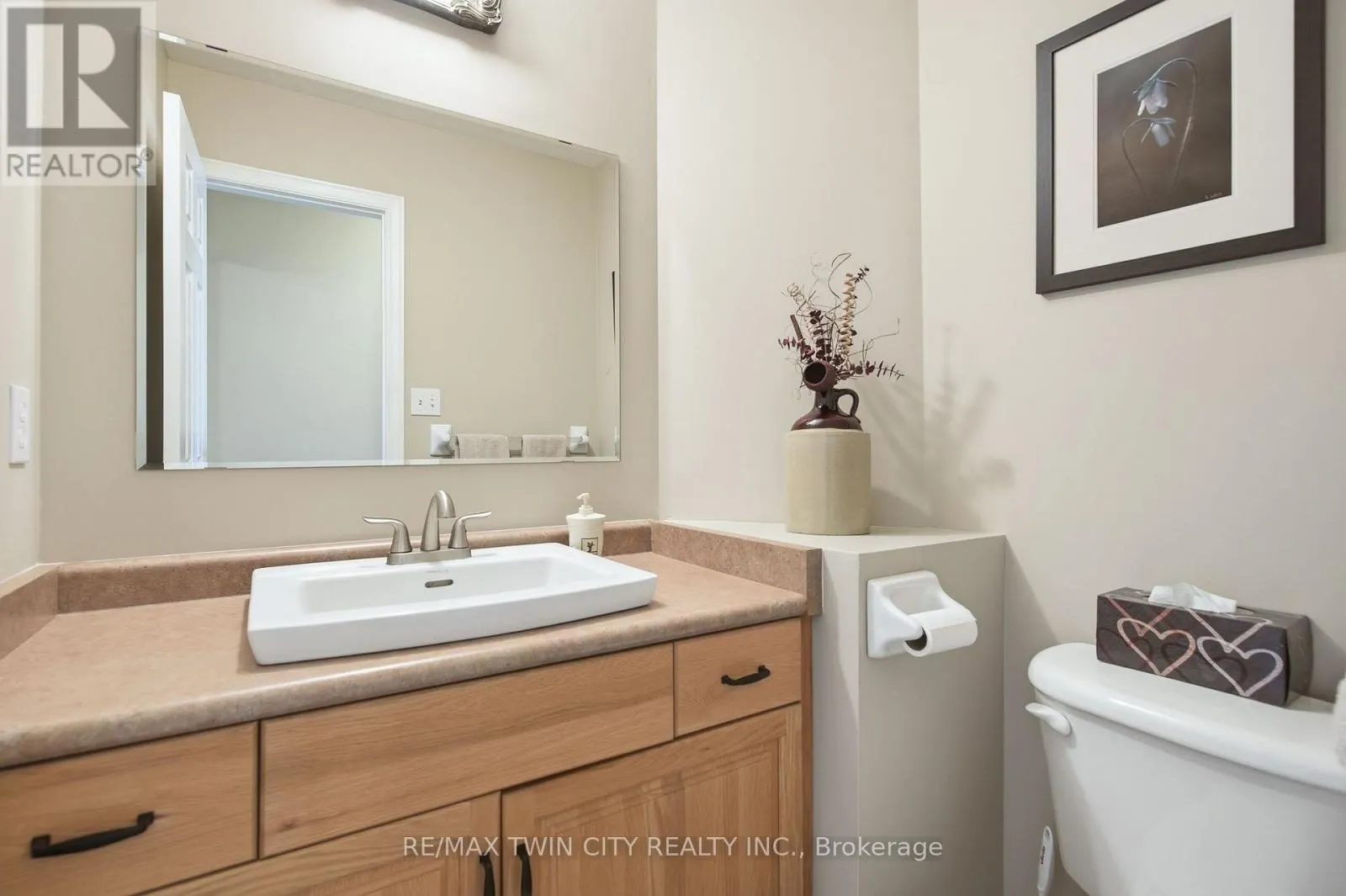 15 CAROLINIAN LANE