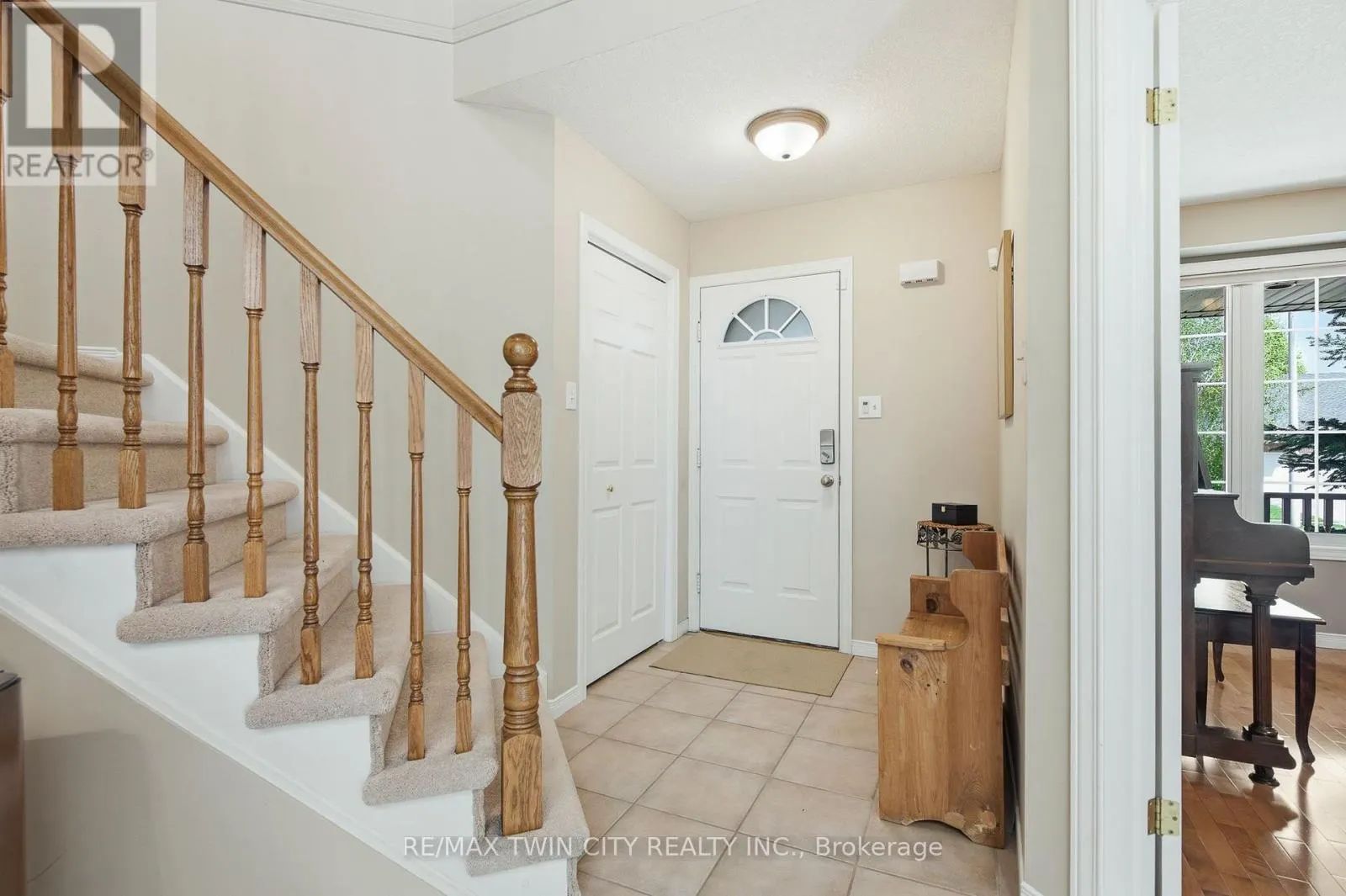 15 CAROLINIAN LANE
