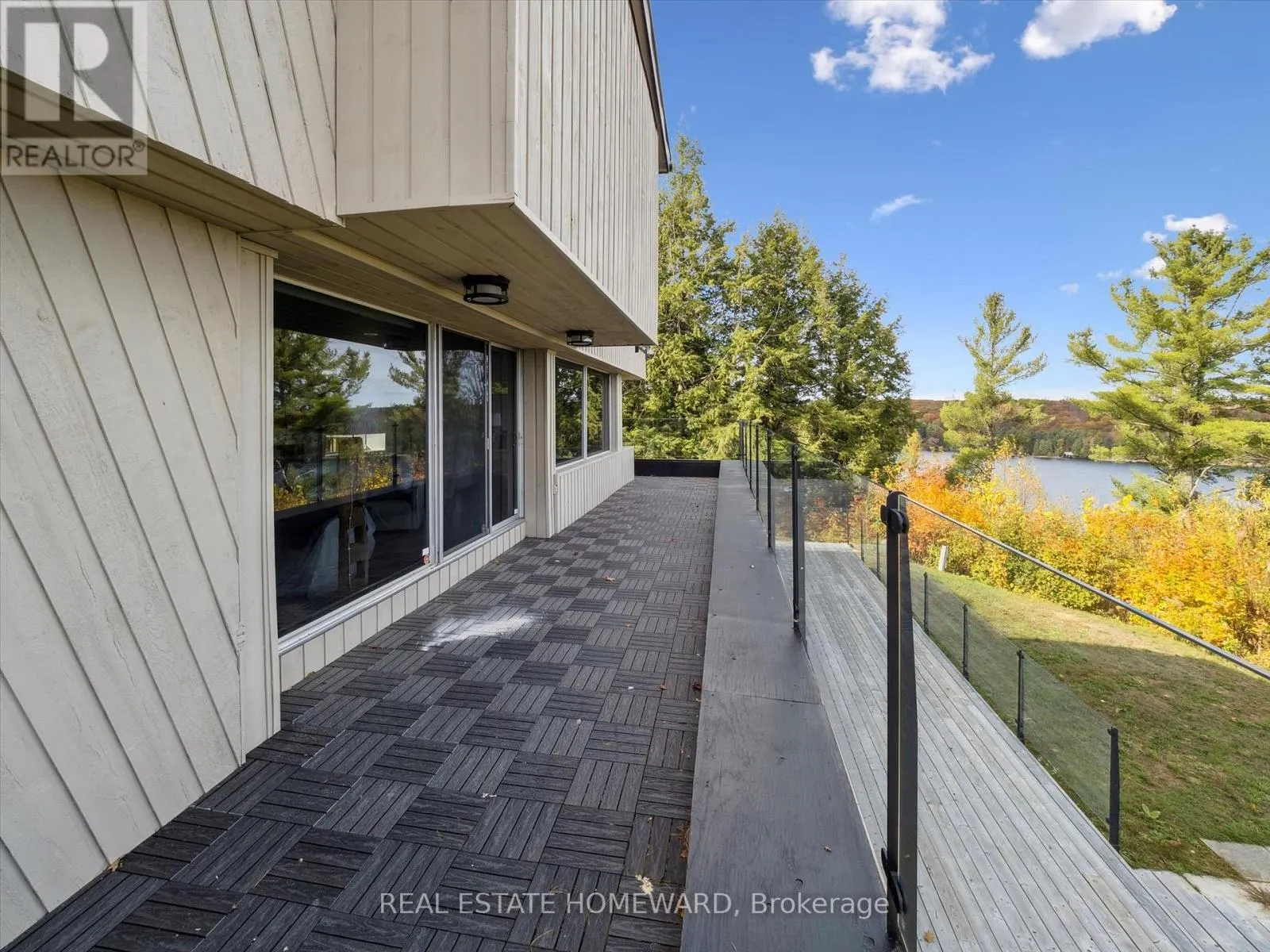 1085 AUSTIN LANE