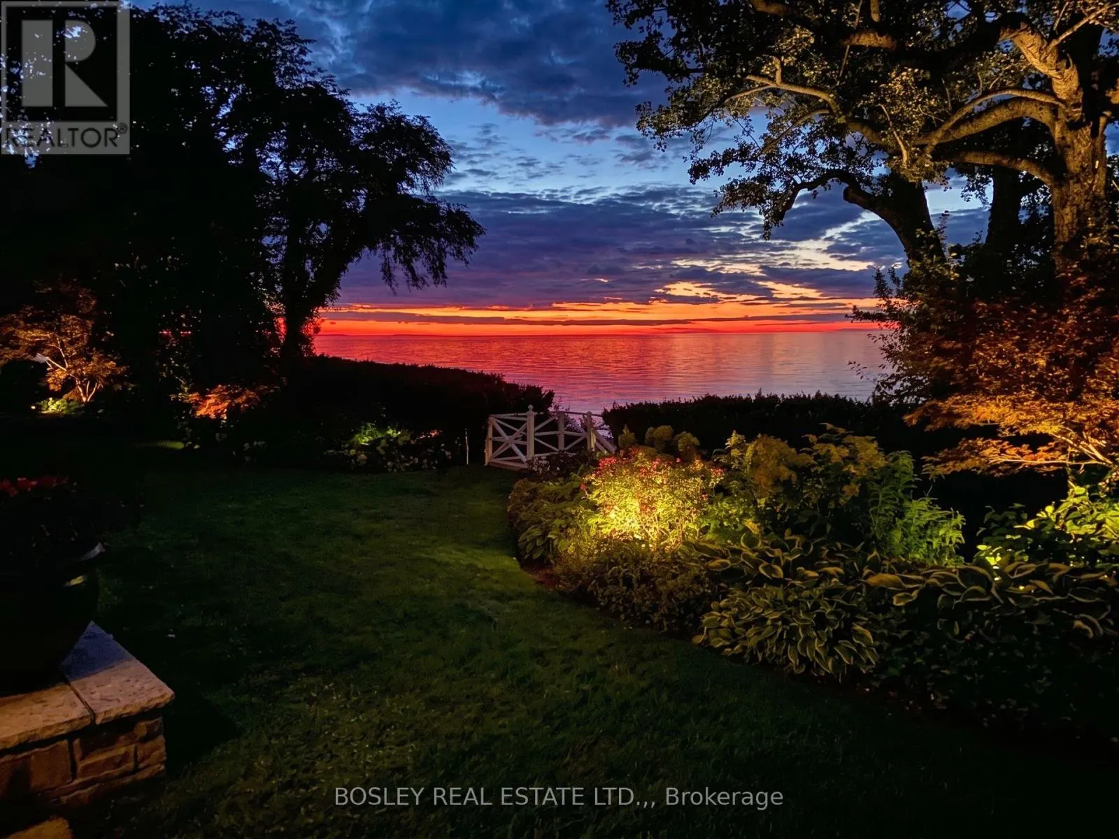 263 NIAGARA BOULEVARD