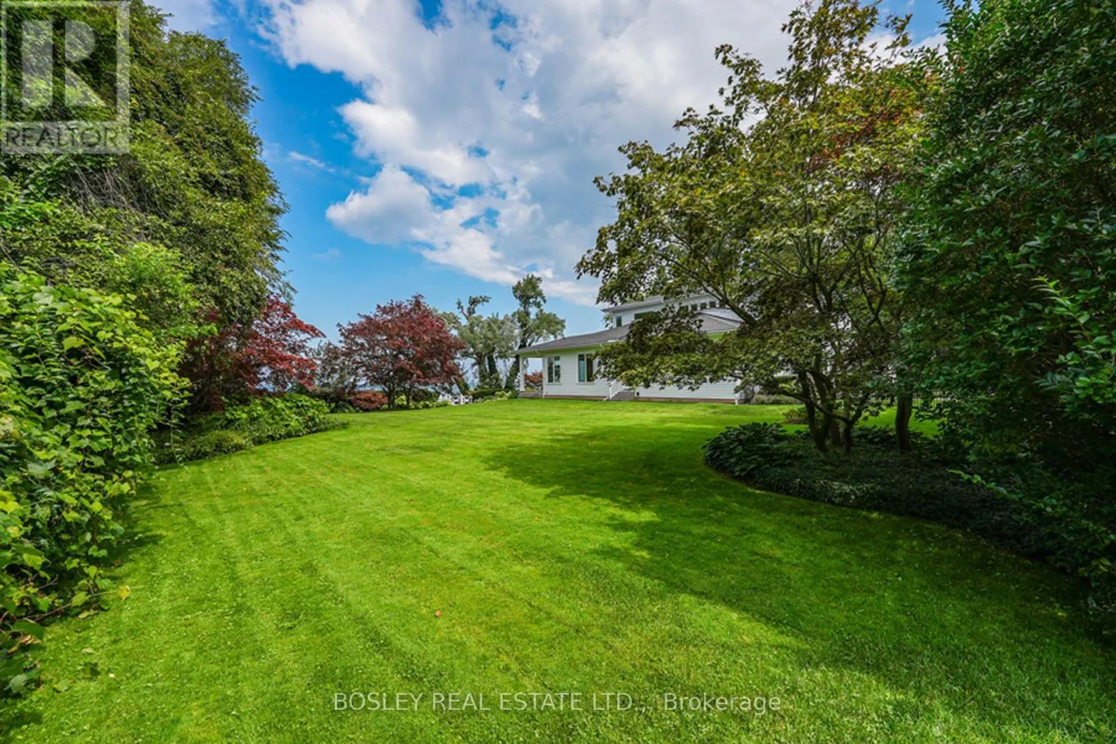 263 NIAGARA BOULEVARD